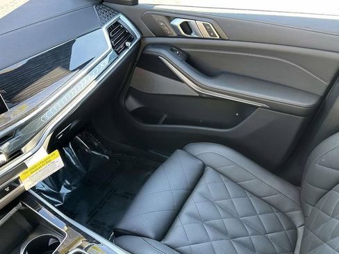 Certified 2026 BMW X7 xDrive40i w/ M Sport Package image 40
