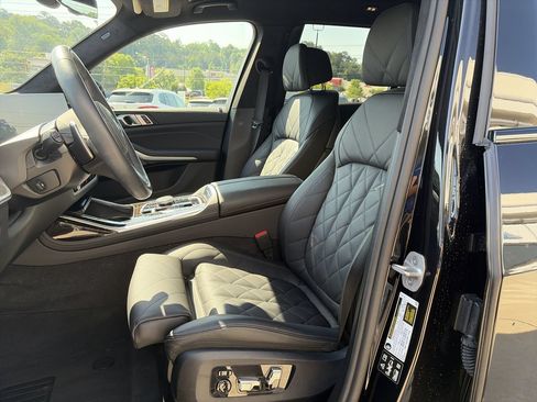 Certified 2025 BMW X7 xDrive40i AWD/4WD image 14