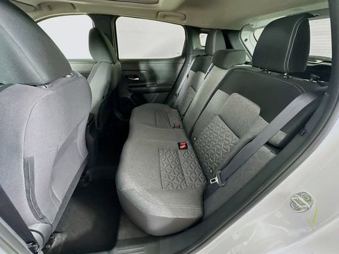 New 2026 Nissan Kicks SV w/ SV Premium Package FWD image 32
