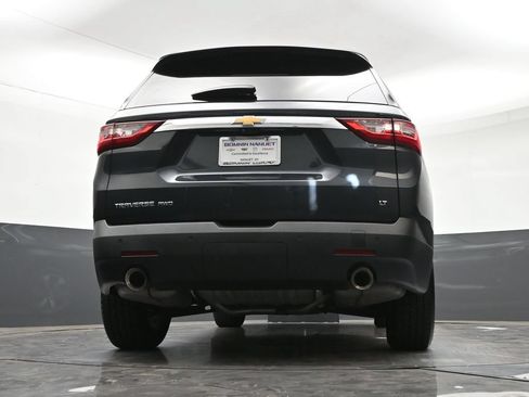 Used 2021 Chevrolet Traverse LT w/ LT Premium Package AWD/4WD image 27