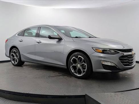 Used 2024 Chevrolet Malibu LT FWD image 11