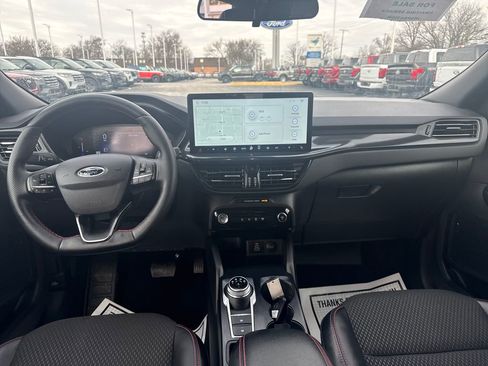 Used 2025 Ford Escape ST-Line Select w/ Tech Pack #1 image 18