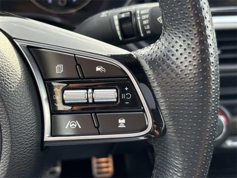 Used 2023 Kia Forte GT-Line w/ GT-Line Premium Package image 28