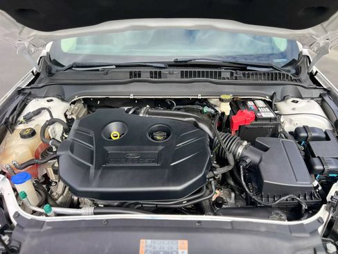 Used 2017 Ford Fusion Titanium AWD/4WD image 40