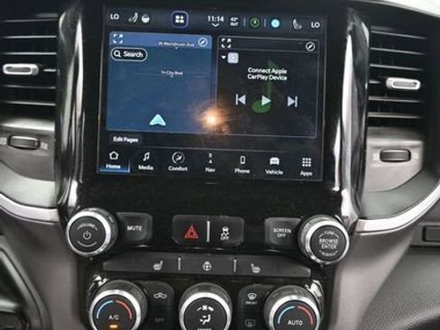 Used 2022 RAM 2500 Big Horn w/ Level C Equiment Group image 17