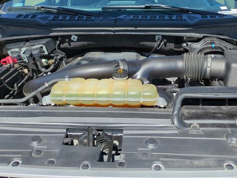 Used 2020 Ford F150 Lariat image 34