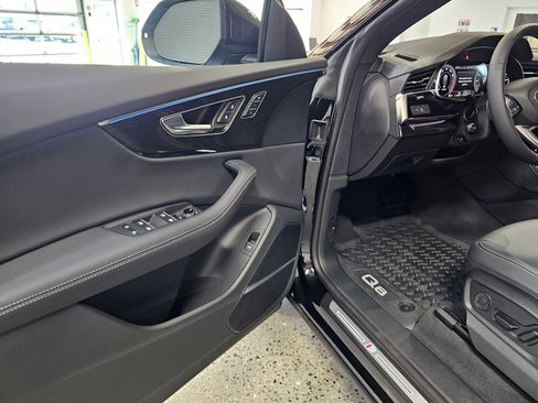 New 2025 Audi Q8 Premium Plus image 19