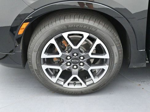 Used 2024 Chevrolet Blazer RS w/ Driver Confidence II Package FWD image 31