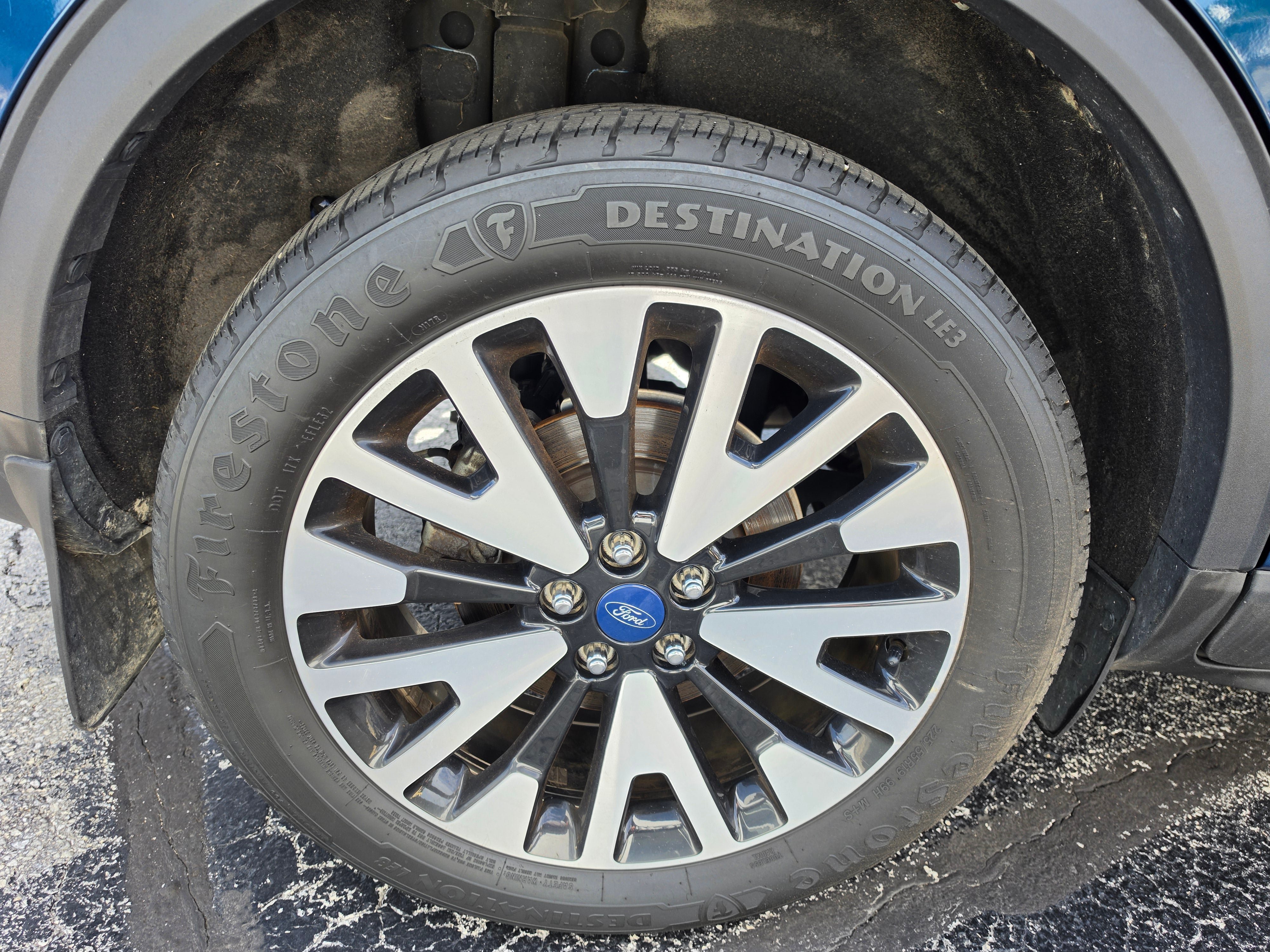 Used 2020 Ford Escape SEL AWD/4WD image 14
