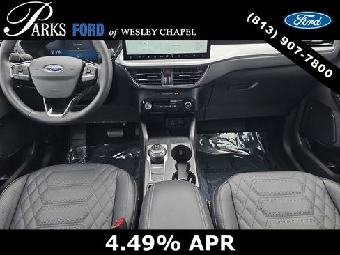 Certified 2023 Ford Escape Platinum w/ Premium Technology Package FWD image 11
