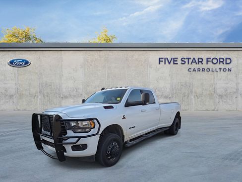 Used 2020 RAM 3500 Lone Star w/ Night Edition image 5