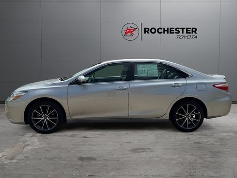 Certified 2017 Toyota Camry XSE FWD image 2