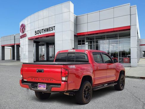 Used 2021 Toyota Tacoma SR w/ SR Convenience Package RWD image 5