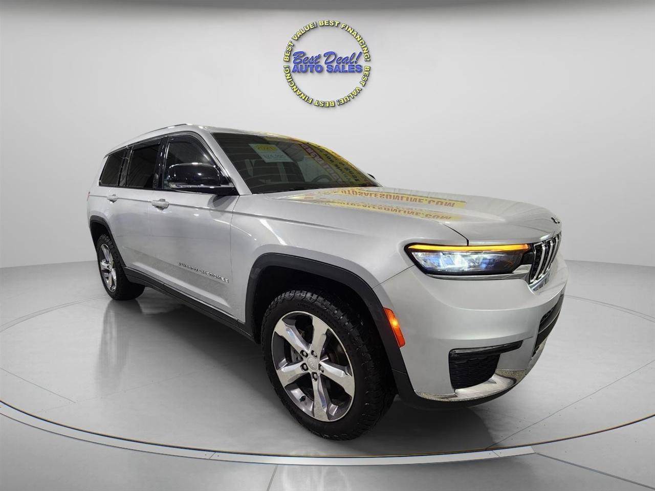 Used 2021 Jeep Grand Cherokee L Limited w/ Trailer Tow Group (B) AWD/4WD image 8