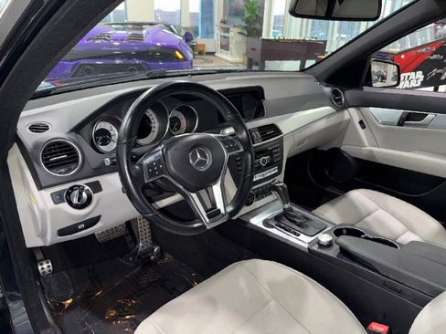 Used 2014 Mercedes-Benz C 250 Sedan image 6