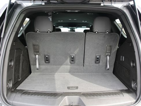 Used 2023 Chevrolet Tahoe LS image 14