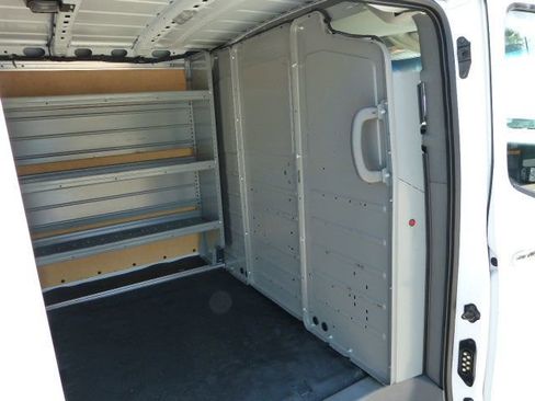 Used 2019 Nissan NV 2500 SL w/ Navigation Package image 20