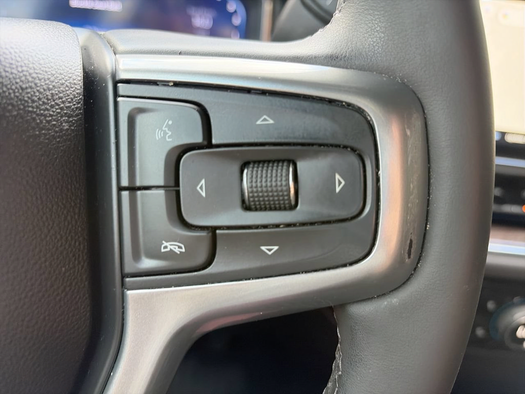 Used 2023 Chevrolet Silverado 1500 RST w/ Z71 Off-Road Package AWD/4WD image 28