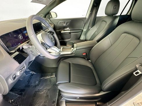 New 2026 Mercedes-Benz GLA 250 4MATIC image 18