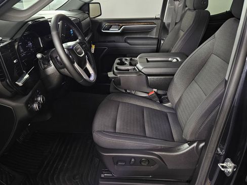 Used 2025 GMC Sierra 1500 Elevation image 22