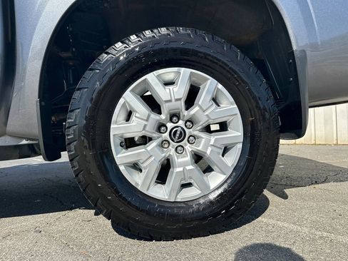 Used 2022 Nissan Frontier SV AWD/4WD image 20