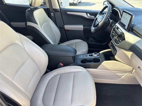 Used 2020 Ford Escape SEL image 35