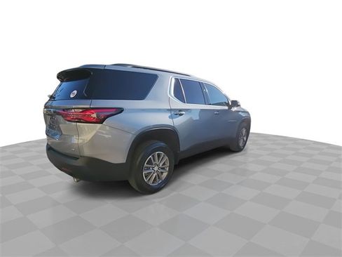 Certified 2023 Chevrolet Traverse LT image 8