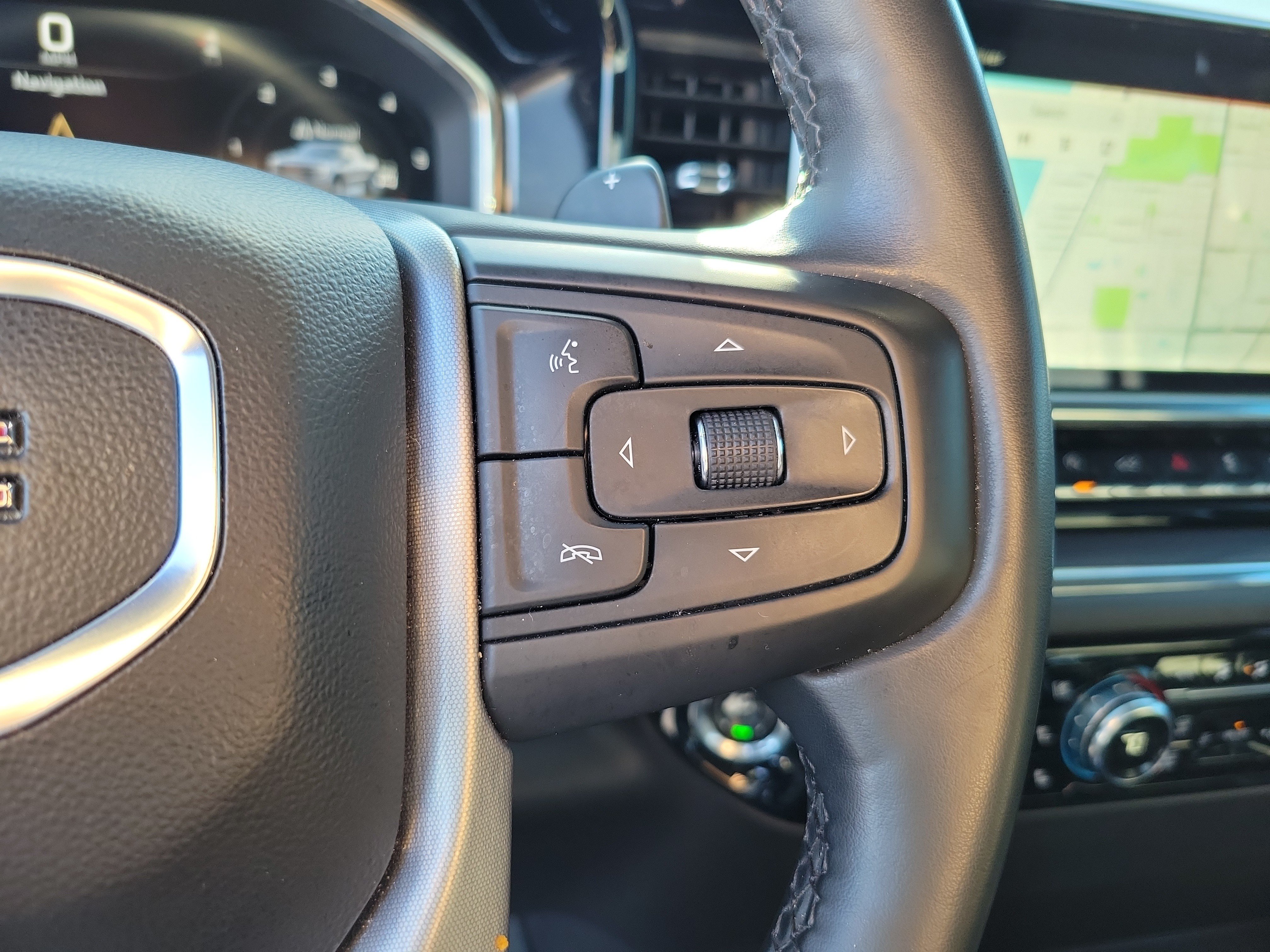 Used 2024 GMC Sierra 1500 SLT w/ SLT Premium Plus Package AWD/4WD image 24