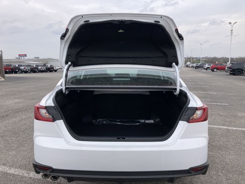 Certified 2026 Toyota Camry SE image 21