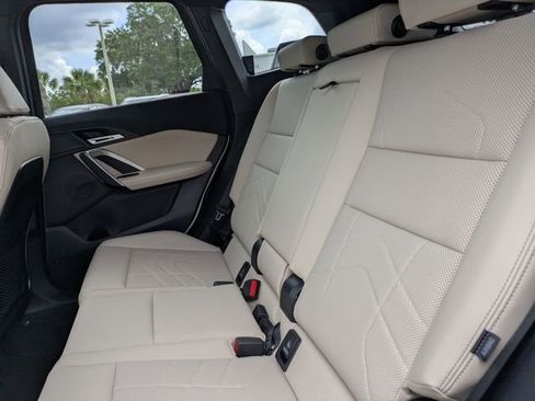 Used 2024 BMW X1 xDrive28i AWD/4WD image 15