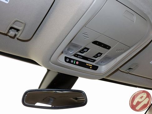 Used 2019 GMC Acadia Denali w/ Technology Package image 24