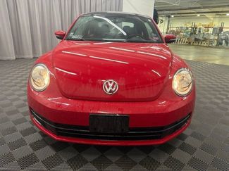 Used 2012 Volkswagen Beetle 2.5 FWD video 2