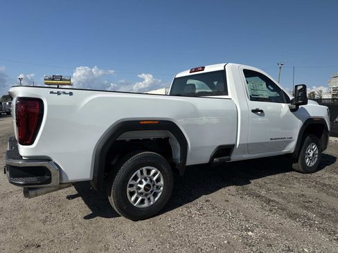 New 2026 GMC Sierra 2500 Pro image 3