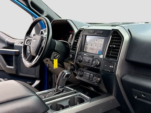 Certified 2019 Ford F150 XLT w/ Equipment Group 302A Luxury AWD/4WD image 5