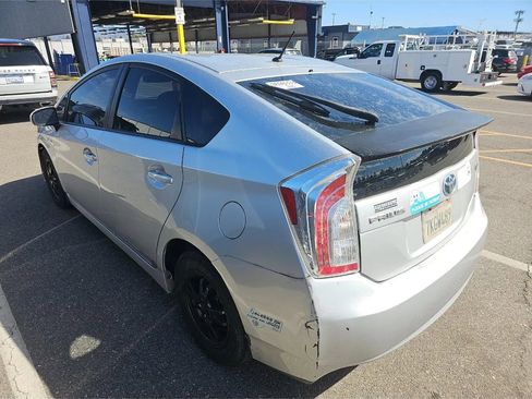 Used 2012 Toyota Prius Two image 6