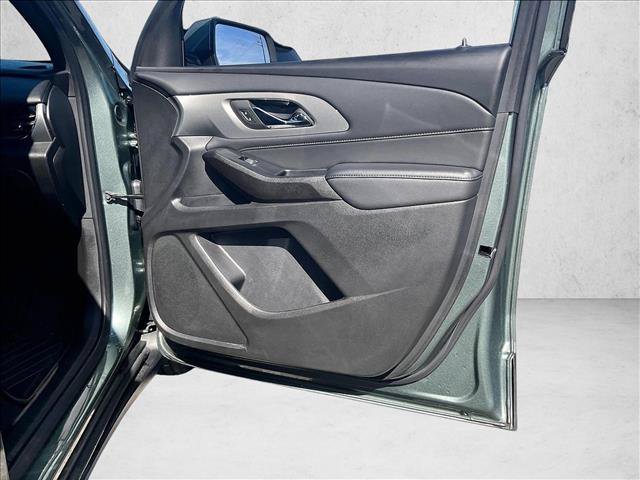 Certified 2023 Chevrolet Traverse LT FWD image 19