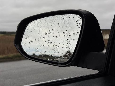 Certified 2017 Toyota RAV4 Limited image 35