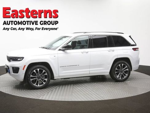 Used 2022 Jeep Grand Cherokee Overland AWD/4WD image 62