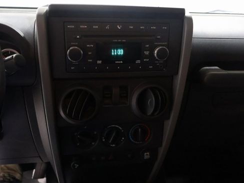 Used 2008 Jeep Wrangler Rubicon w/ PWR Convenience Group image 16