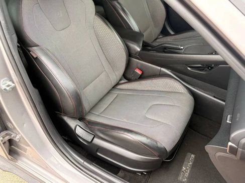 Used 2022 Hyundai Elantra N Line FWD image 14