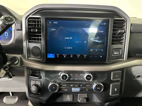 Used 2025 Ford F150 XLT w/ Equipment Group 301A Standard AWD/4WD image 17