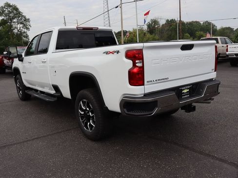 New 2026 Chevrolet Silverado 3500 LT w/ Leather Package AWD/4WD image 3