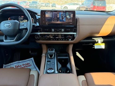 New 2026 Nissan Pathfinder Platinum image 26