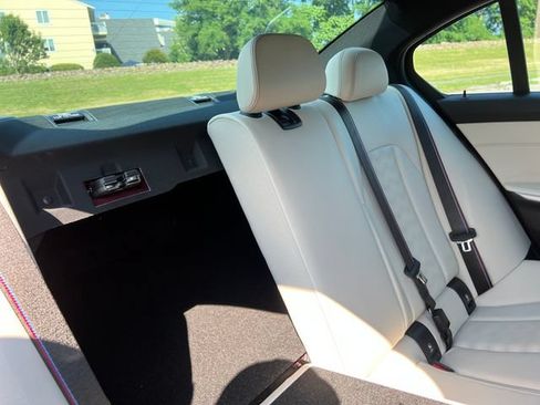 Used 2025 BMW M3 Competition w/ Executive Package AWD/4WD image 32