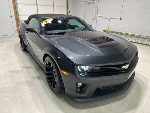 Used 2014 Chevrolet Camaro ZL1 RWD image 3