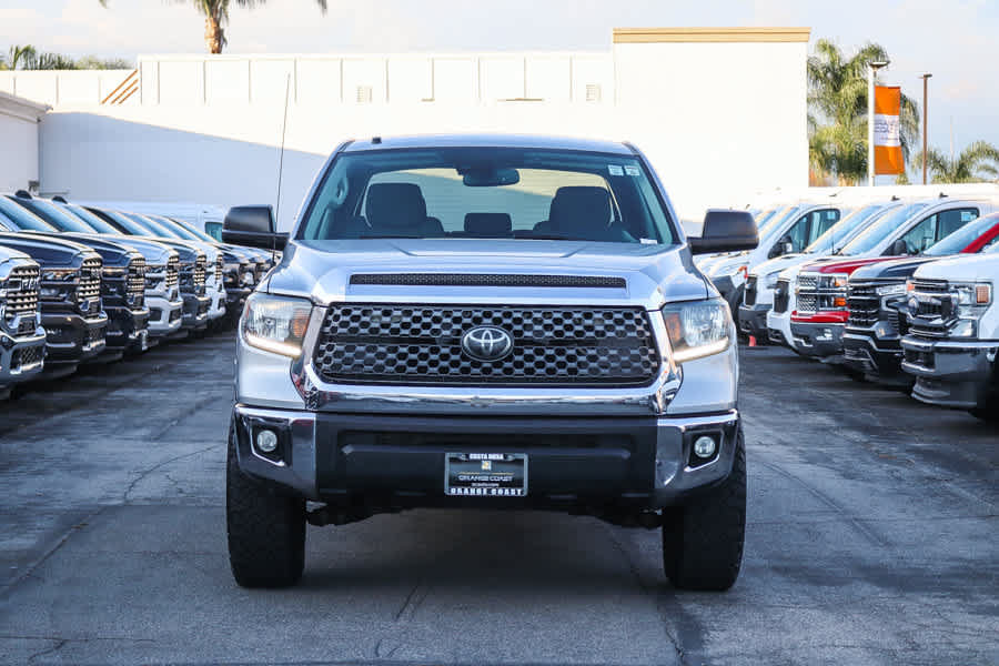 Used 2018 Toyota Tundra SR5 w/ SR5 Upgrade Package RWD image 2