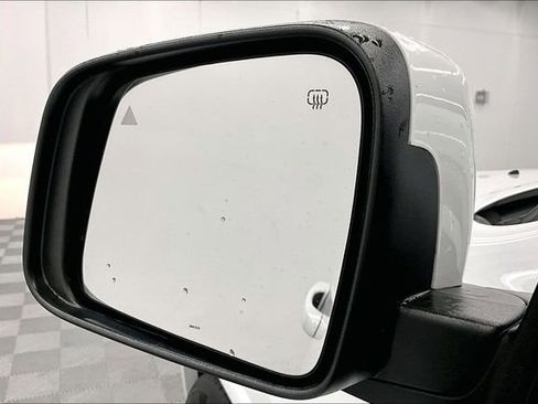 Used 2020 Jeep Grand Cherokee Altitude AWD/4WD image 38