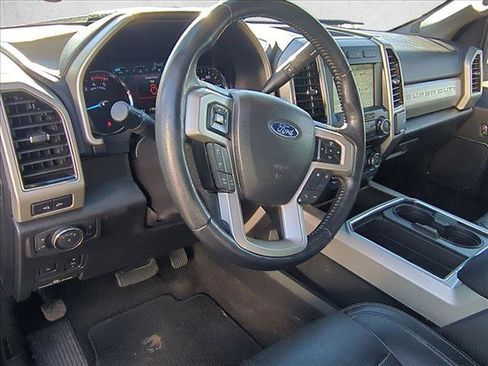 Used 2018 Ford F350 Lariat w/ Lariat Ultimate Package image 9
