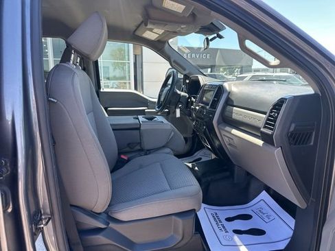 Used 2022 Ford F350 XLT w/ XLT Premium Package AWD/4WD image 9