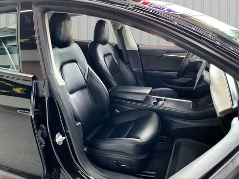 Used 2023 Tesla Model 3 Standard Range RWD image 28
